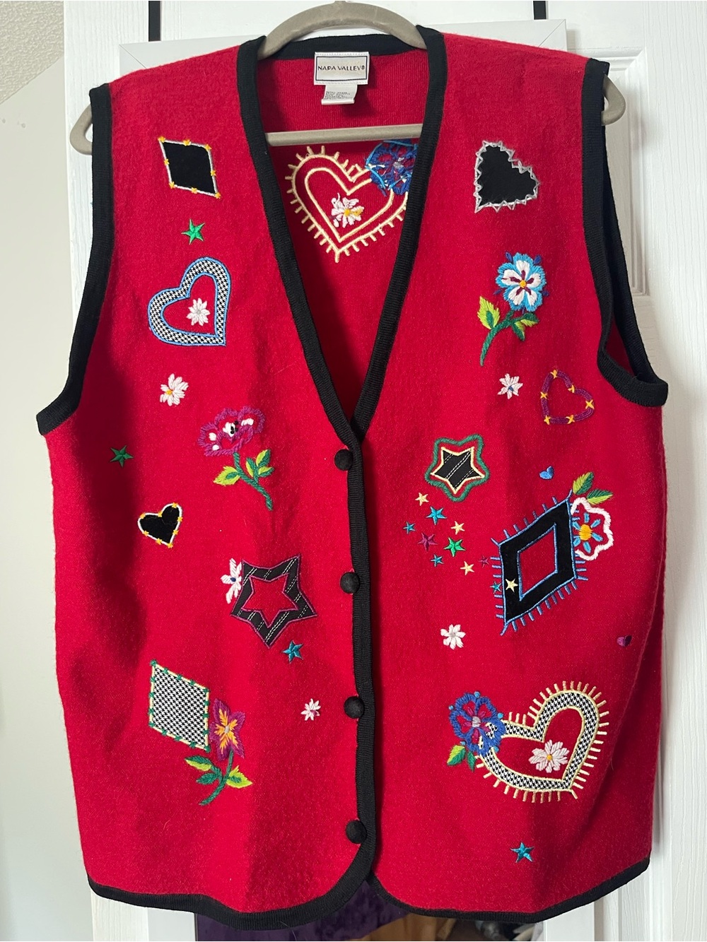 VTG Napa Valley 100% Wool Embroidered Heart Vest